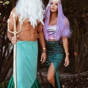 Stunning woman’s mermaid Halloween custom new